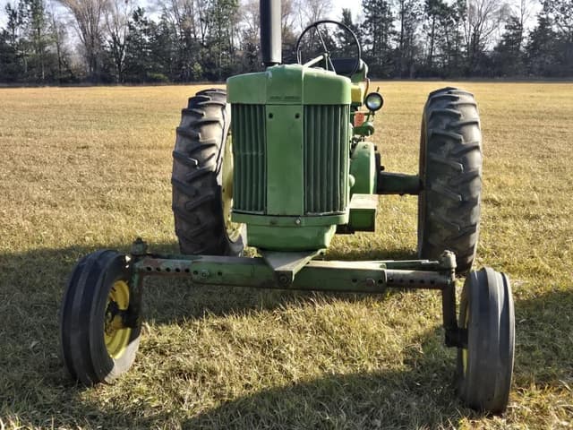 Image of John Deere 70 equipment image 1