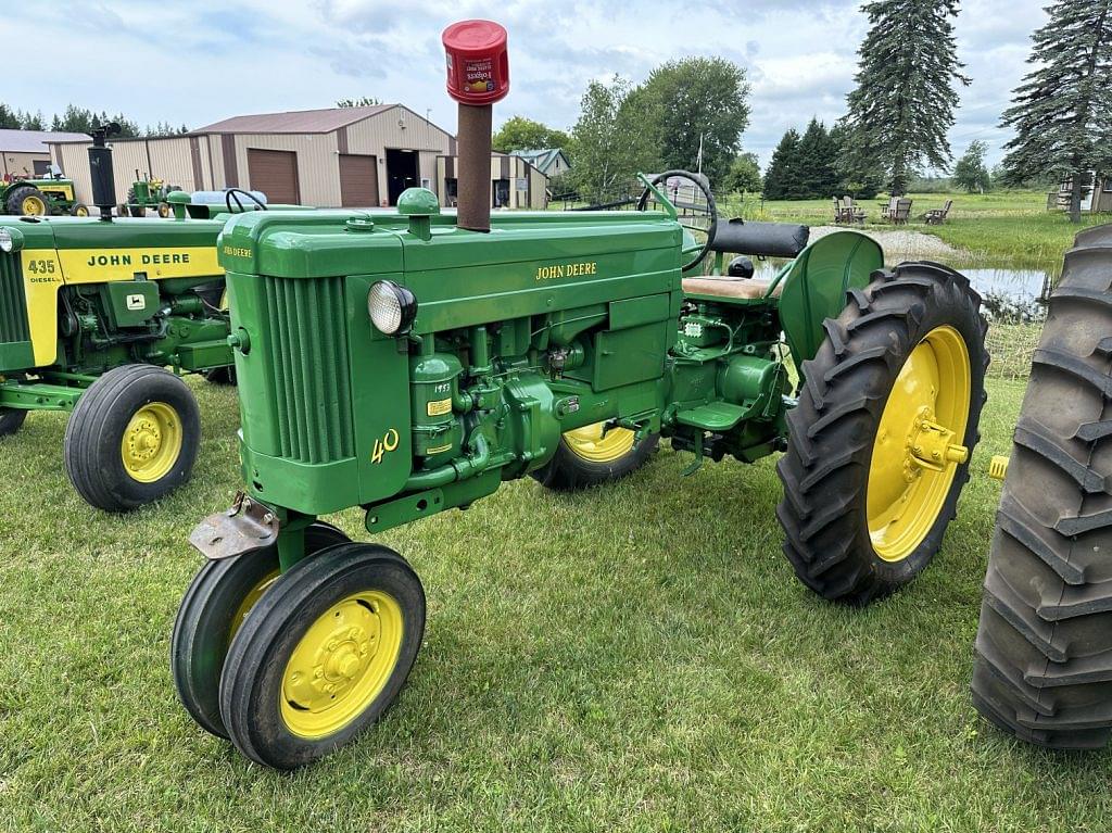 Image of John Deere 40 Primary image