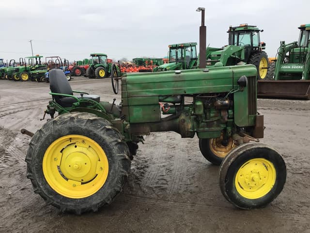 Image of John Deere 40S equipment image 1