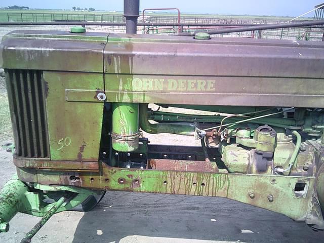 Image of John Deere 50 equipment image 4