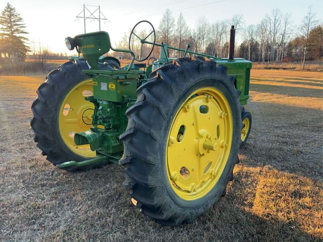 Image of John Deere 50 equipment image 2