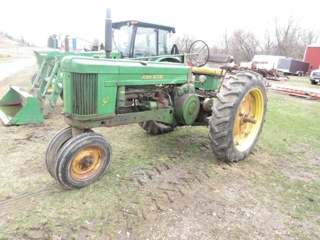 Image of John Deere 50 equipment image 4
