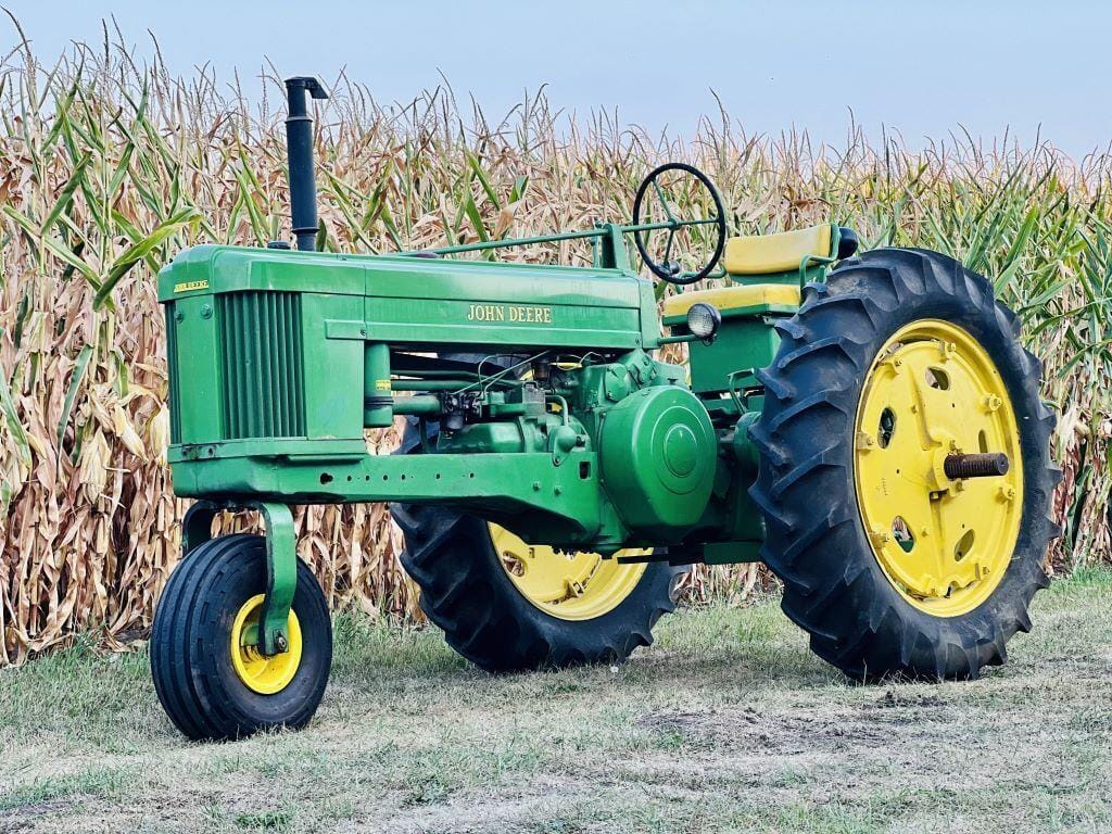 Main image John Deere 50