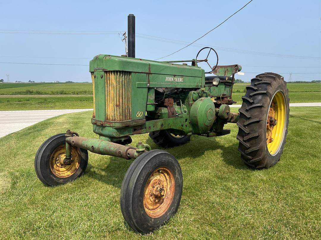 Image of John Deere 60 Primary image