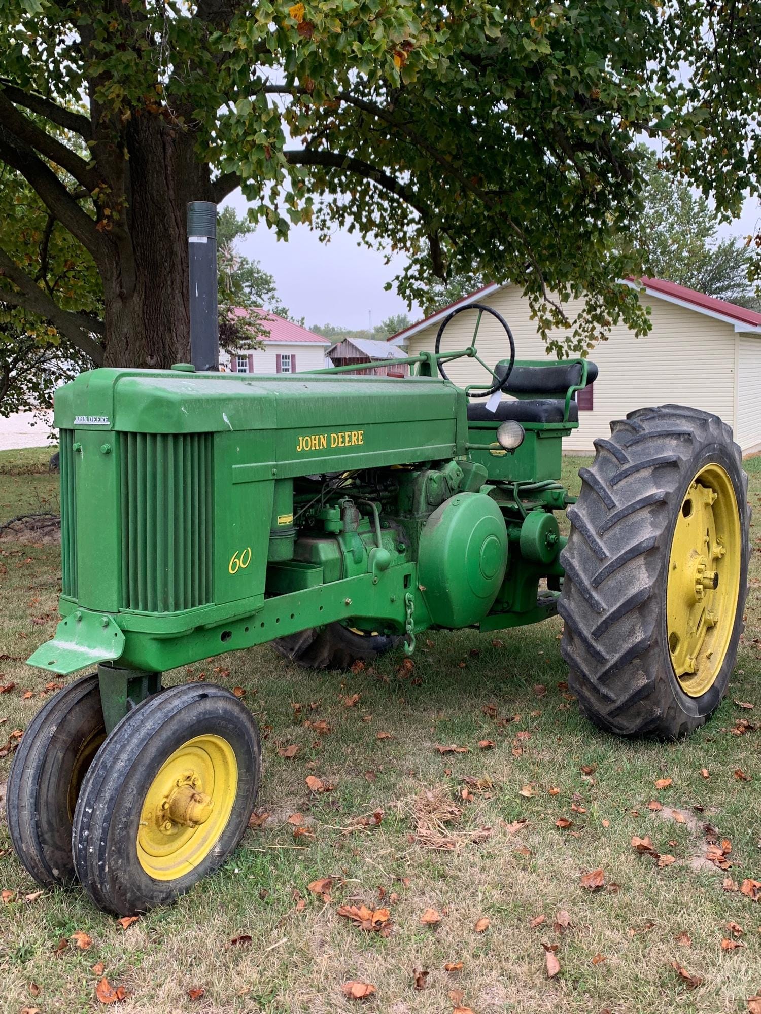 Main image John Deere 60