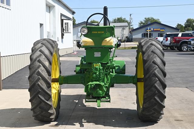 Image of John Deere 60 equipment image 3