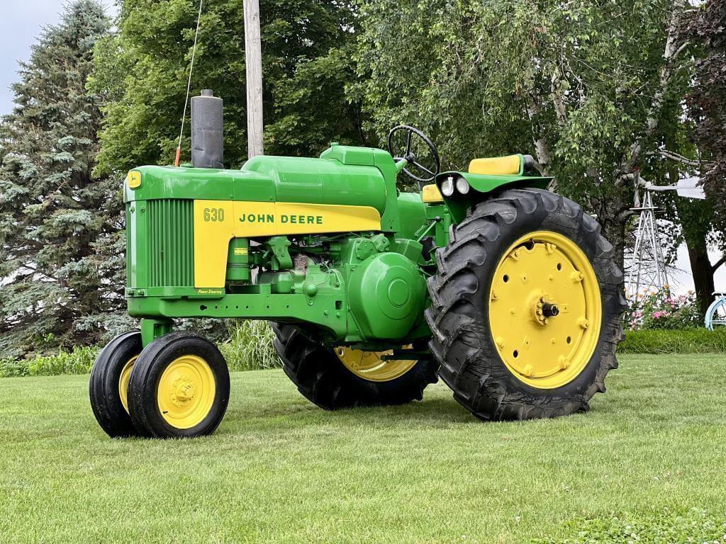 Image of John Deere 630 Primary image