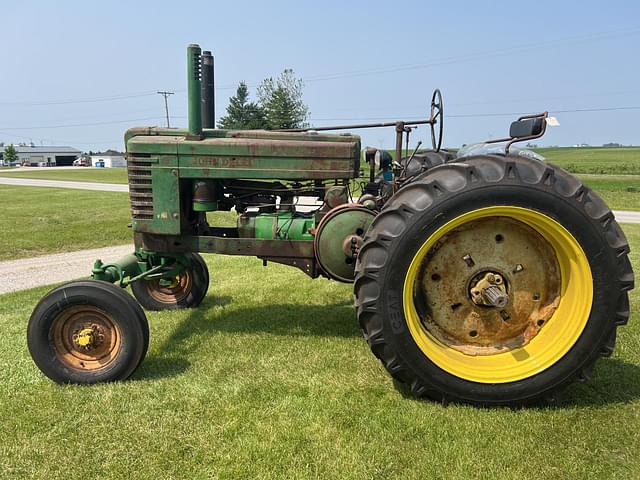 Image of John Deere G equipment image 1