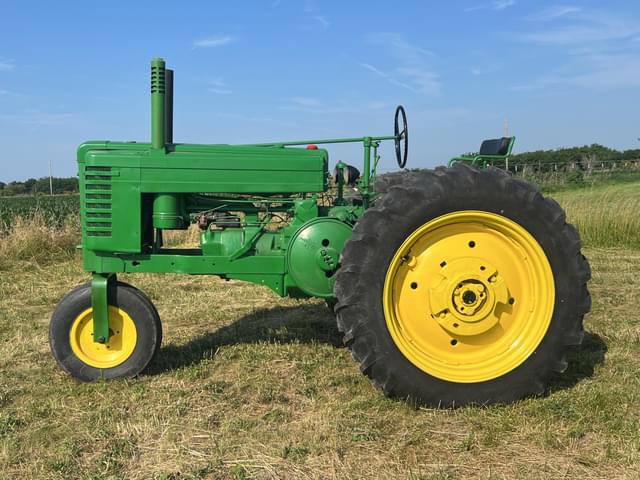 Image of John Deere G equipment image 1