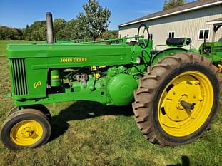 1953 John Deere 60 Equipment Image0