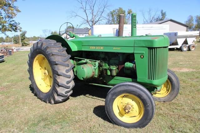 Image of John Deere R equipment image 1