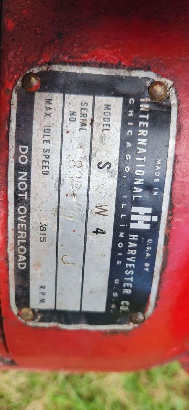 Image of McCormick-Deering Super W-4 equipment image 4