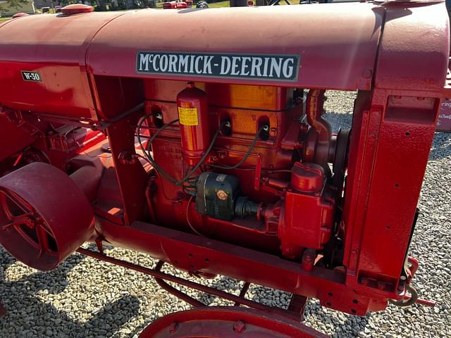 Image of McCormick-Deering W-30 equipment image 2