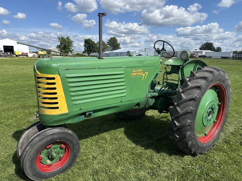 1953 Oliver 77 Equipment Image0
