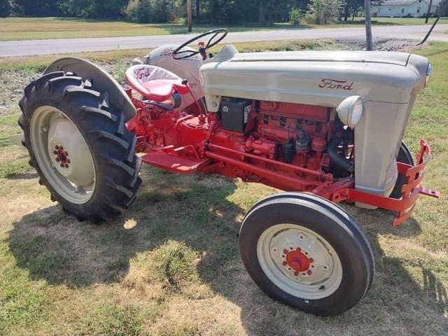 Image of Ford Golden Jubilee equipment image 2