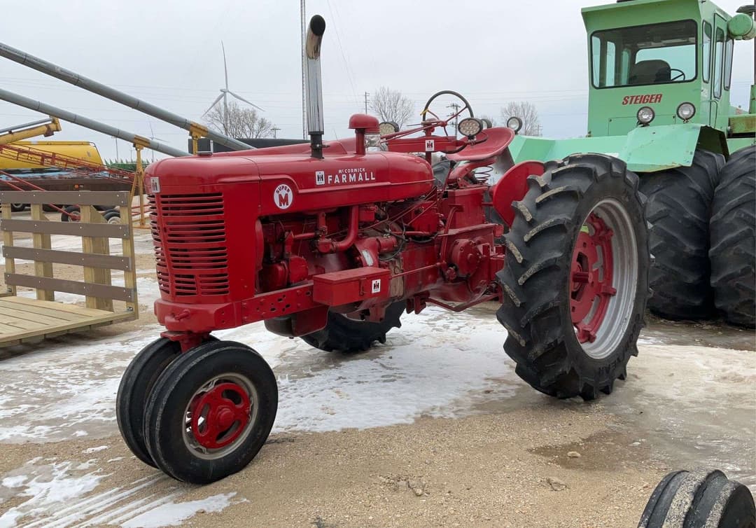 Image of Farmall Super M Primary image