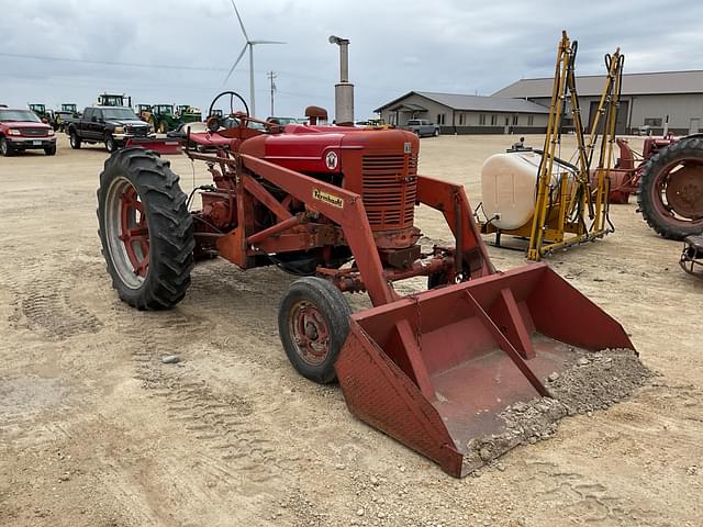 Image of Farmall Super M equipment image 2