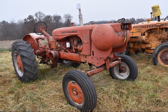 Image of Allis Chalmers WD45 equipment image 2