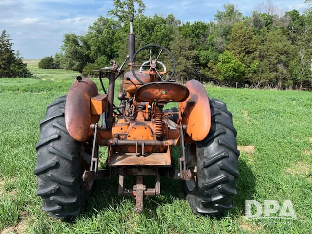 Image of Allis Chalmers WD45 equipment image 4