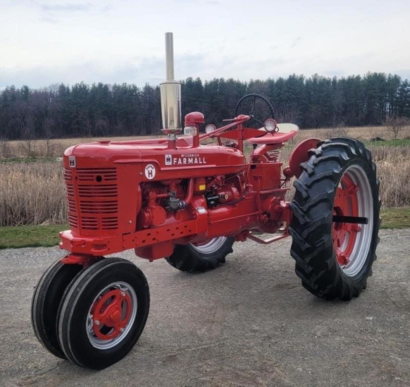 Main image Farmall Super H