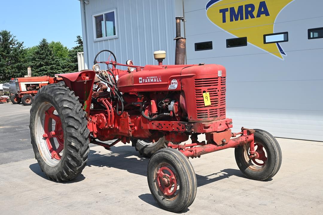 Image of Farmall Super M-TA Primary image