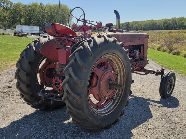 Image of Farmall Super M-TA equipment image 4