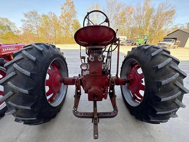 Image of Farmall Super M-TA equipment image 3