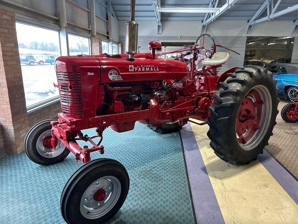 Image of Farmall Super M-TA Primary image