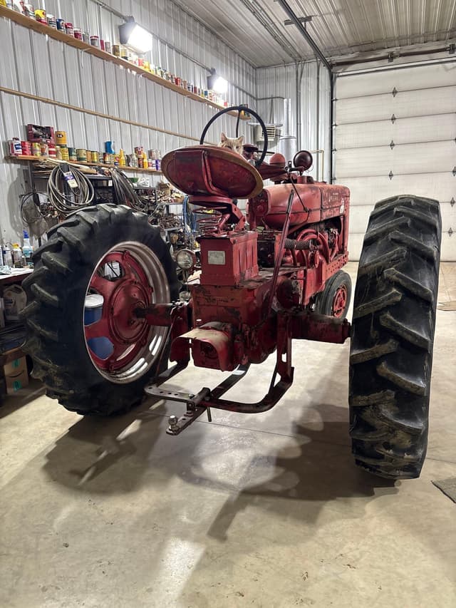 Image of Farmall MTA equipment image 2