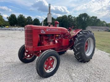 Main image International Harvester Super W6