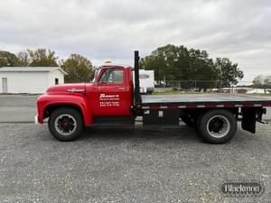 1954 Ford F-750 Image