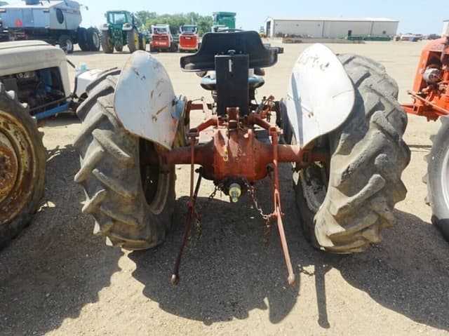 Image of Ford Jubilee equipment image 2