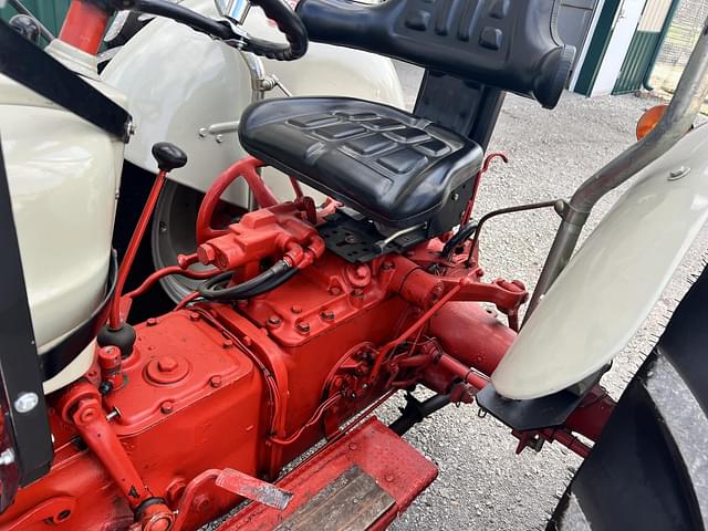 Image of Ford NAA equipment image 4