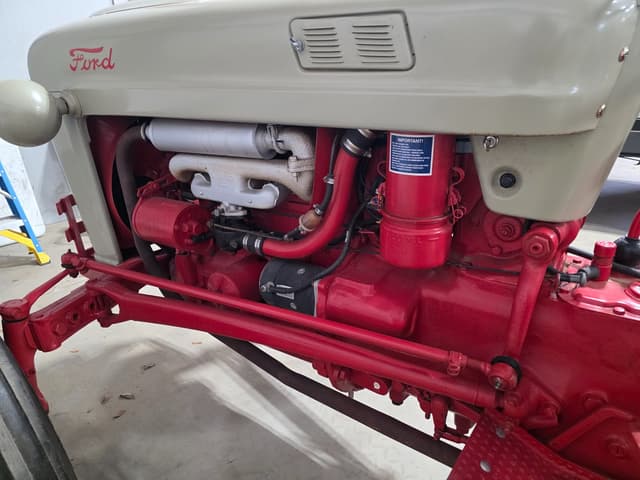 Image of Ford NAA equipment image 4