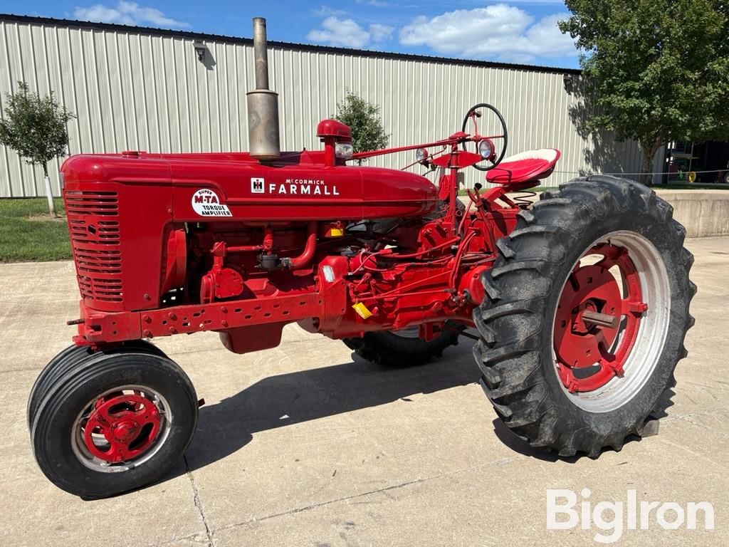 1954 Farmall Super M-TA Equipment Image0