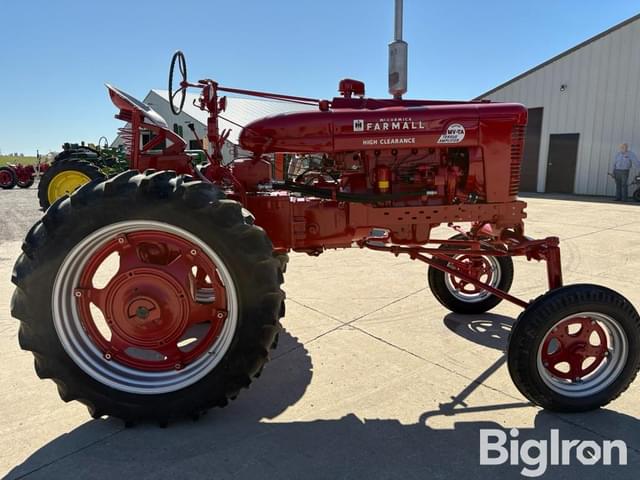 Image of Farmall Super MV equipment image 3