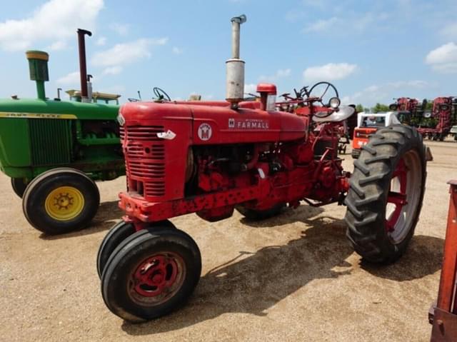 Image of Farmall MTA equipment image 1