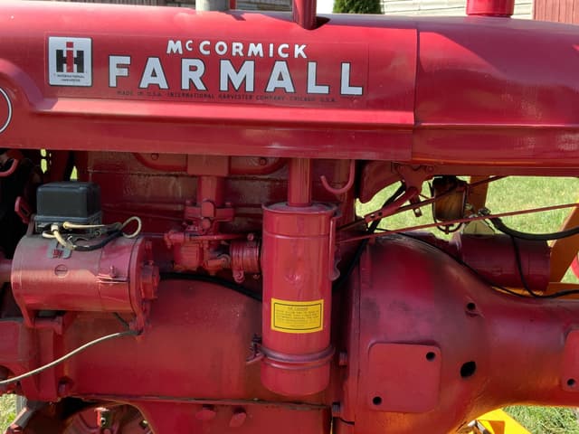 Image of Farmall A equipment image 4