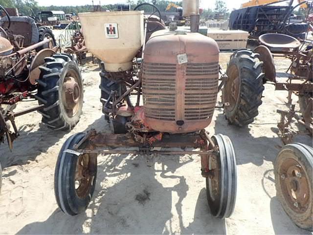 Image of Farmall Super A equipment image 1