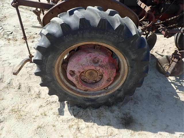 Image of Farmall Super A equipment image 4
