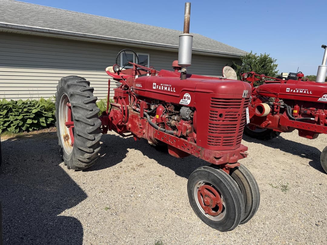 Image of Farmall Super M-TA Primary image