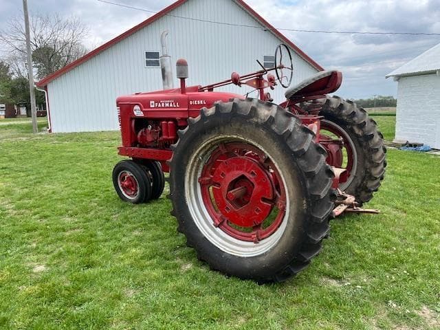 Image of International Harvester Super MD-TA equipment image 4
