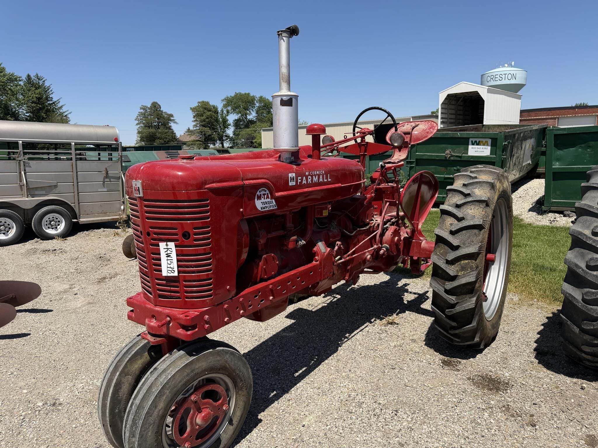 1954 Farmall Super M-TA Equipment Image0