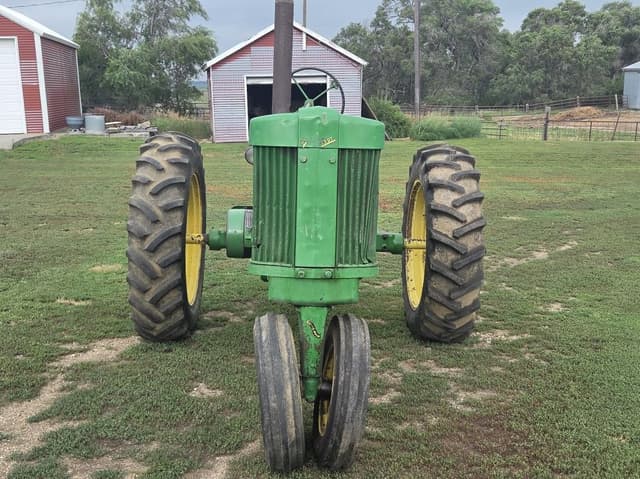 Image of John Deere 70 equipment image 1