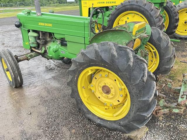 Image of John Deere 40U equipment image 2