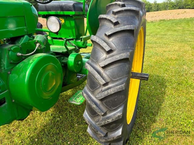 Image of John Deere 50 equipment image 4
