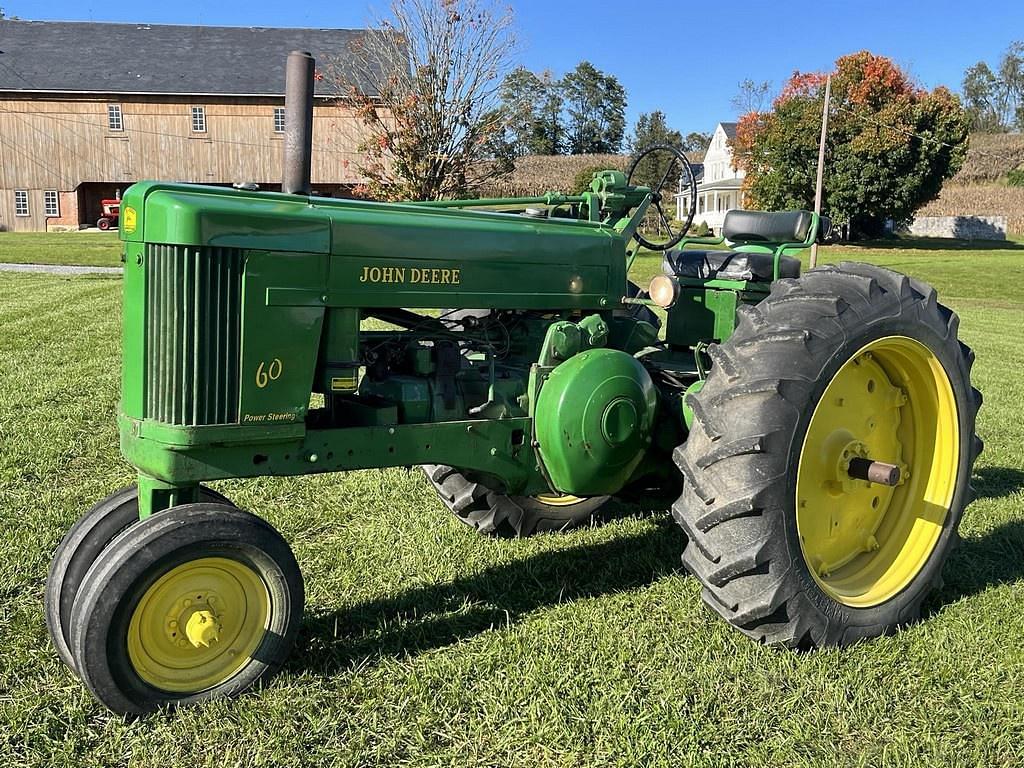 Image of John Deere 60 Primary image