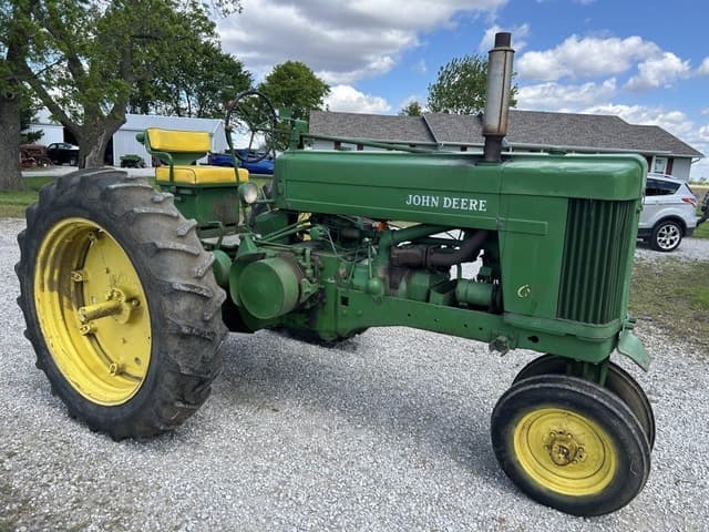 Image of John Deere 60 equipment image 1