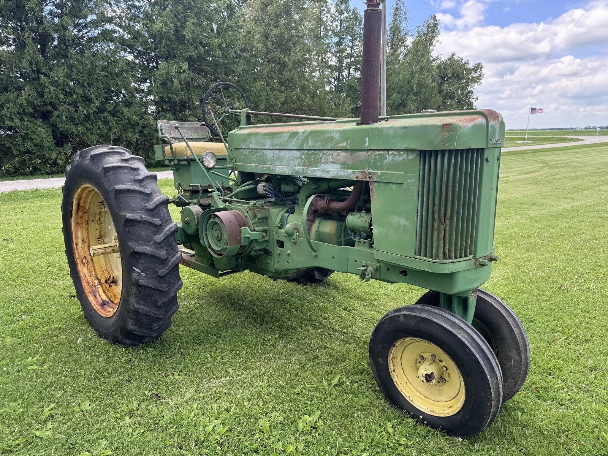 1954 John Deere 70 Equipment Image0