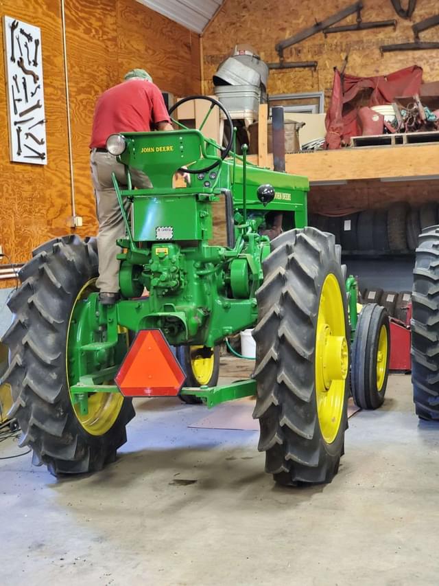 Image of John Deere 70 equipment image 4